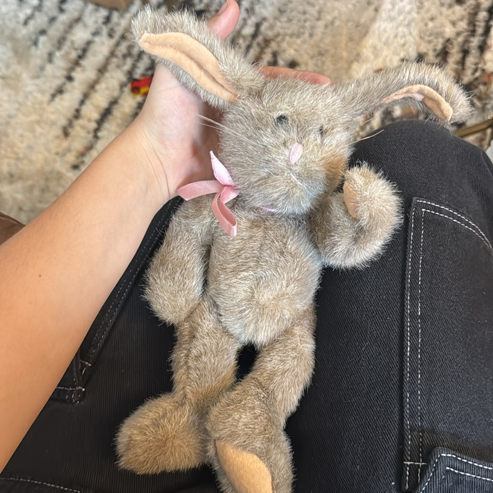 🌿Final Sale‎ NWT J.B. Bean and Associates bunny collectible